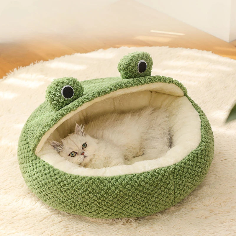 New Pet Nest Winter Warm Dog Den Cat Villa Plush Pets Mattress Small Frog Shape Semi Enclosed Kitten Puppy House Pet Supplies